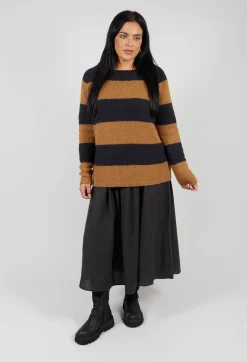 Jumper in Tobacco Black