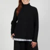 Jumper with Striped Underlay in Nero and Off White Antracite