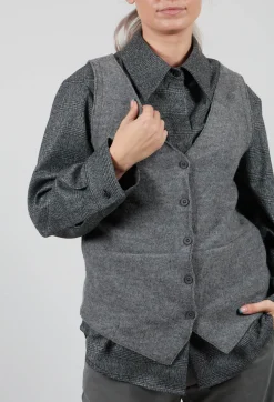 Junai Vest in Anthra
