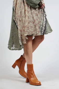 Kentin Ankle Boots in Cuero