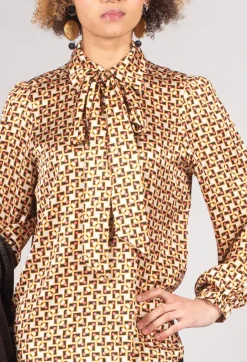 Kikkidea Blouse in Nando Black