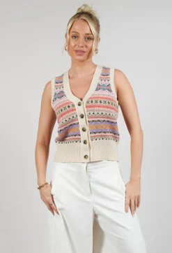 Kinross Waistcoat in Coral