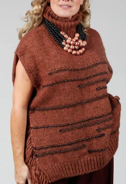 Knitted Cape in Ruggine Rust