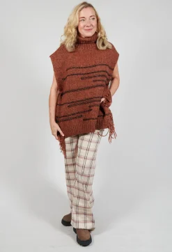 Knitted Cape in Ruggine Rust