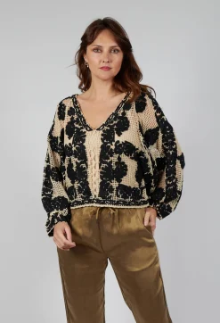 Knitted Dreami Jumper in Black