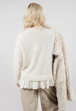 Knitted Jumper with Frill Hem in White Wool