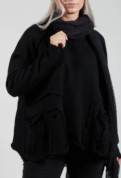 Knitted Scarf in Black