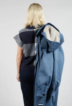 Knitted Vest Checked Jaquard in Navy