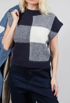 Knitted Vest Checked Jaquard in Navy