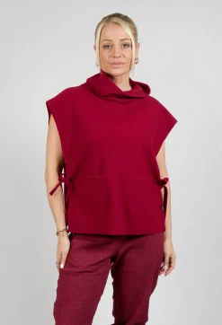 Koge Top in Scarlet