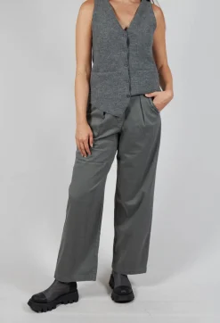 Koniso Trousers in Anthra
