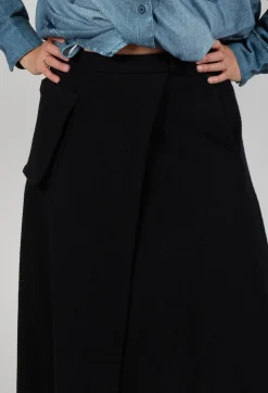 Kribi Skirt in Black