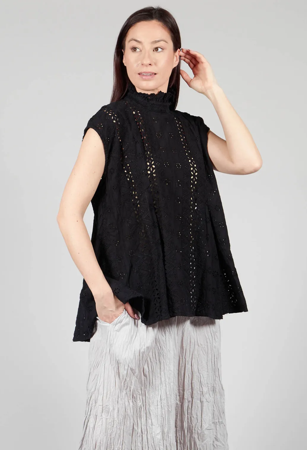 Kusfrau Top in Kaviar