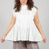 Kusfrau Top in Schnee