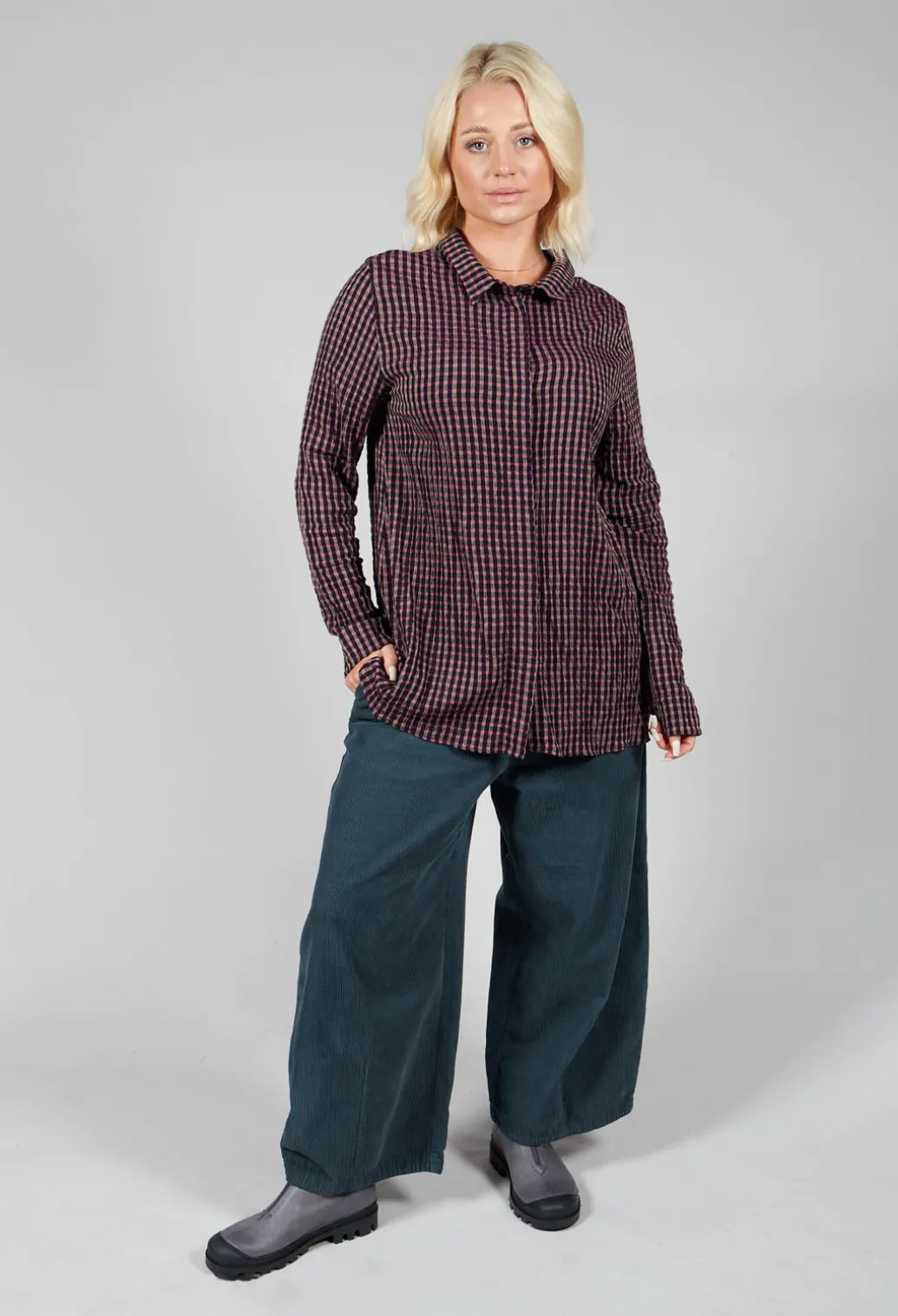 Lao Blouse in Violet and Black