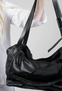 Large Leather Bag with Strap Detail in Borsa Punk Nero
