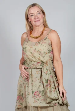 Lea Top in Almond Flowers