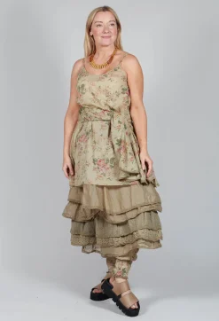 Lea Top in Almond Flowers