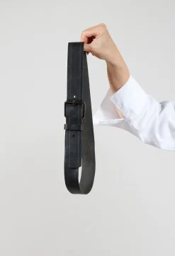 Leather Belt in Noir