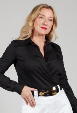Leather Belt with Twist Detail Buckle in Nero