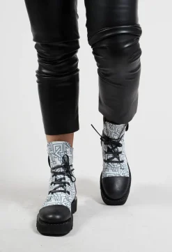 Leather Motif Ankle Boots in Slodi Black / Los Angeles White