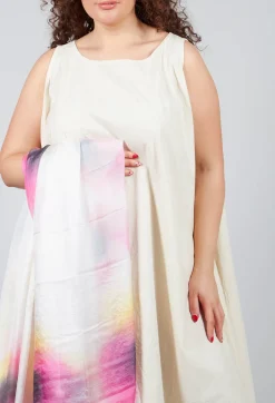 Leinaiv Dress in Stroh