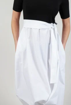 LEMU1 Dress in Black with White