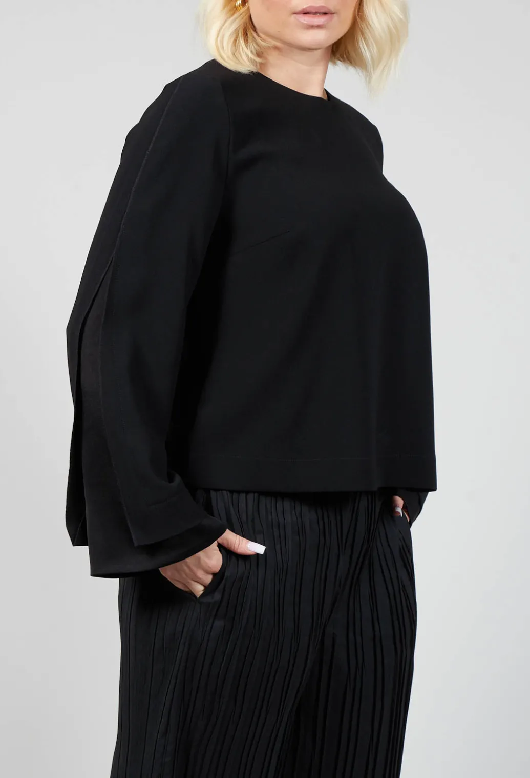 Leo Blouse in Black