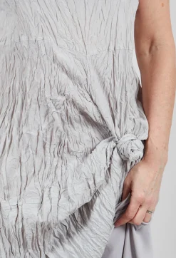 Licht-Crash Dress in Pliz