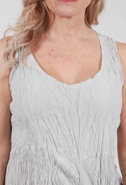Licht-Crash Dress in Pliz
