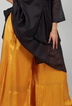 Lightwear Culottes in Beige Saffron