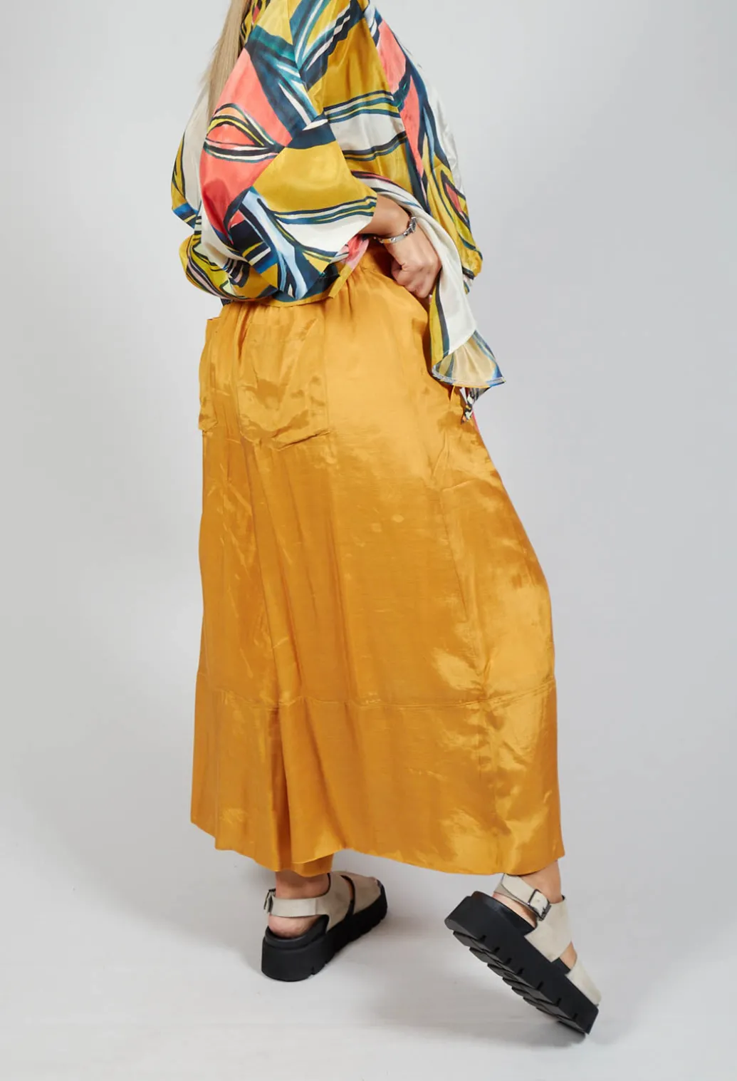 Lightwear Culottes in Beige Saffron