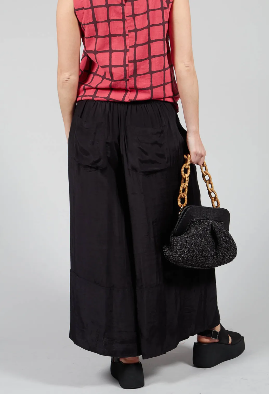 Lightwear Culottes in Black