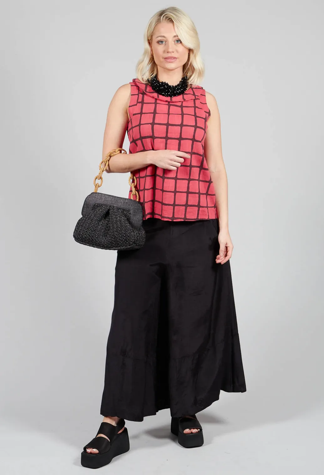 Lightwear Culottes in Black
