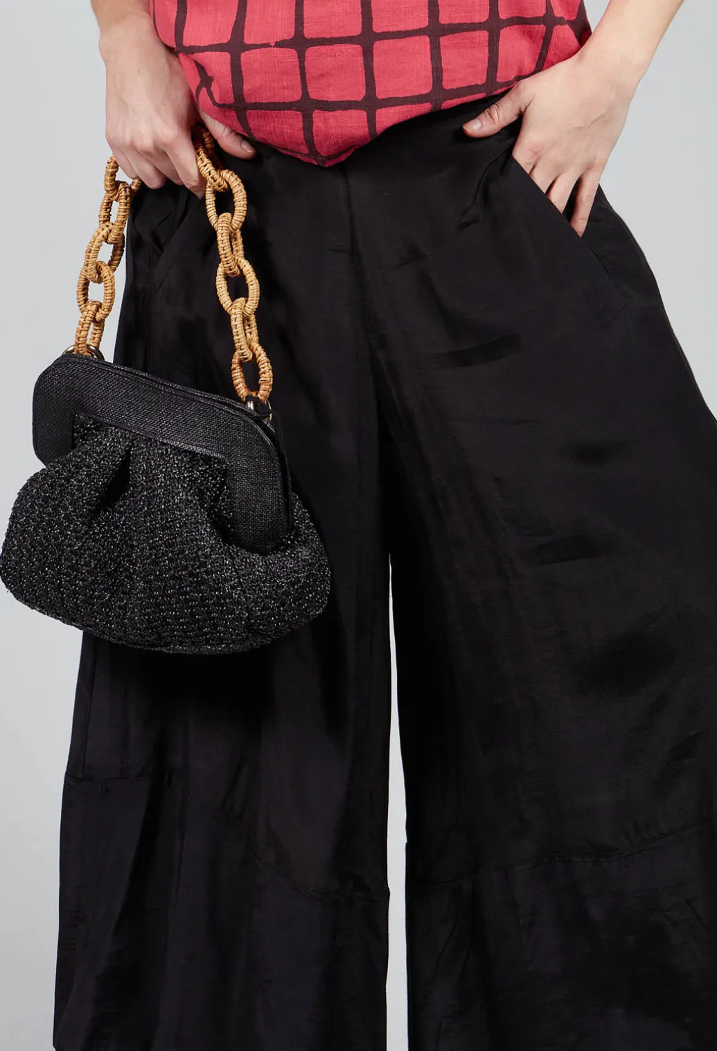 Lightwear Culottes in Black