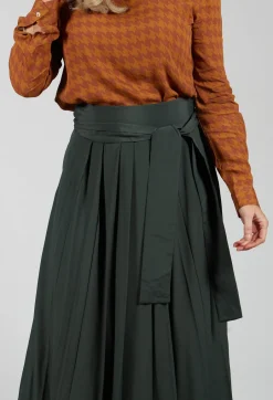 Lightweight Pleated Skirt with Sash in Mirto