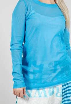 Lightweight Relaxed Fit Top in Malibu