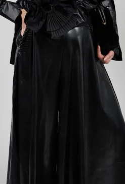 Lim Trousers in Black