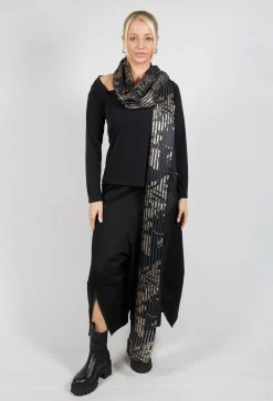 Limb Scarf in Gold-Black
