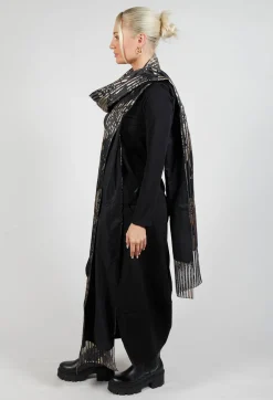 Limb Scarf in Gold-Black