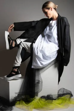 Linen Blend Lightweight Jacket in Nero