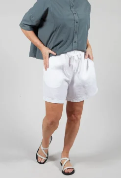 Linen Shorts in White