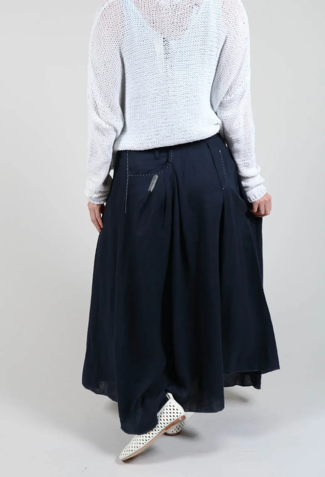 Linen Skirt in Navy