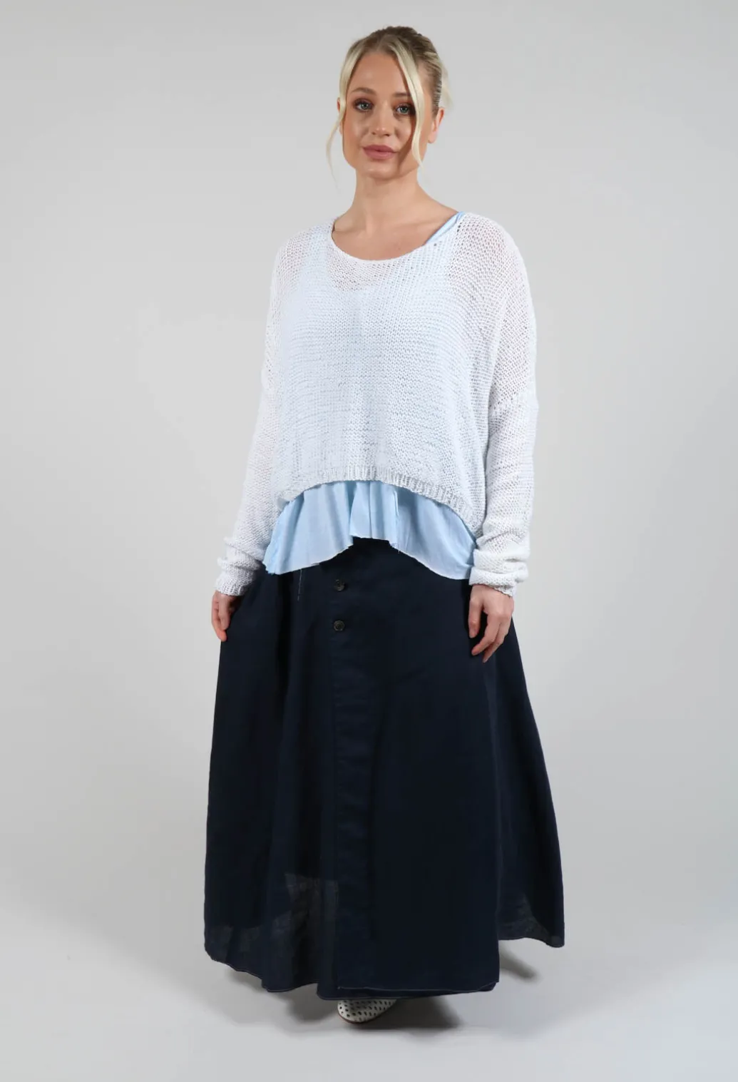 Linen Skirt in Navy