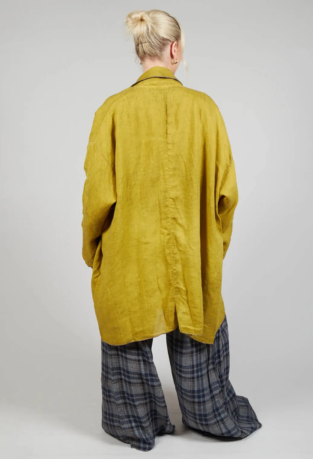 Linen Trench Coat in Original Mustard
