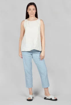 Lira G Top In Mandorla