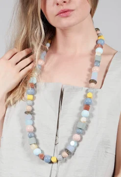 Long Beaded Necklace in Multicolour