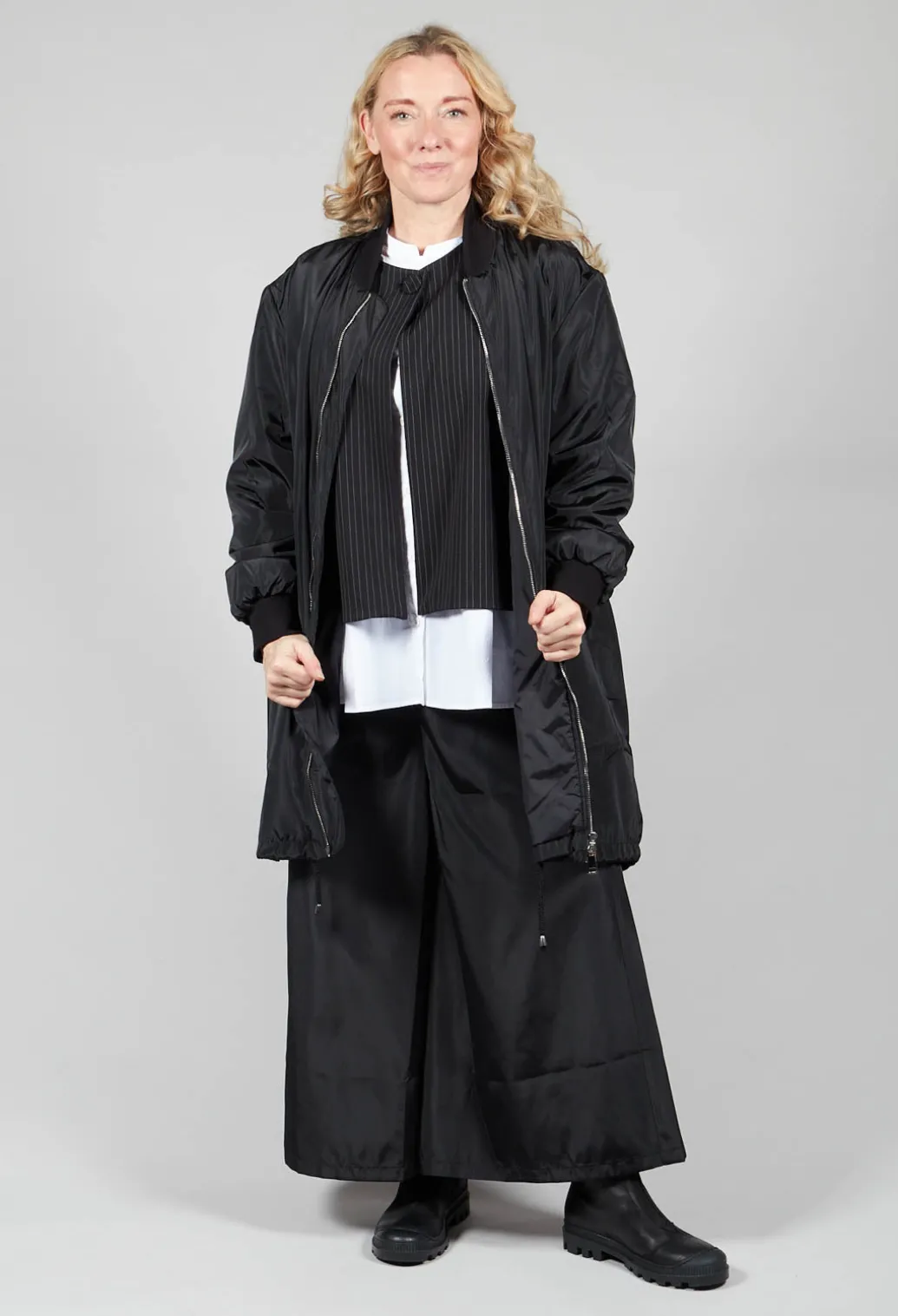 Long Bomber Jacket in Black