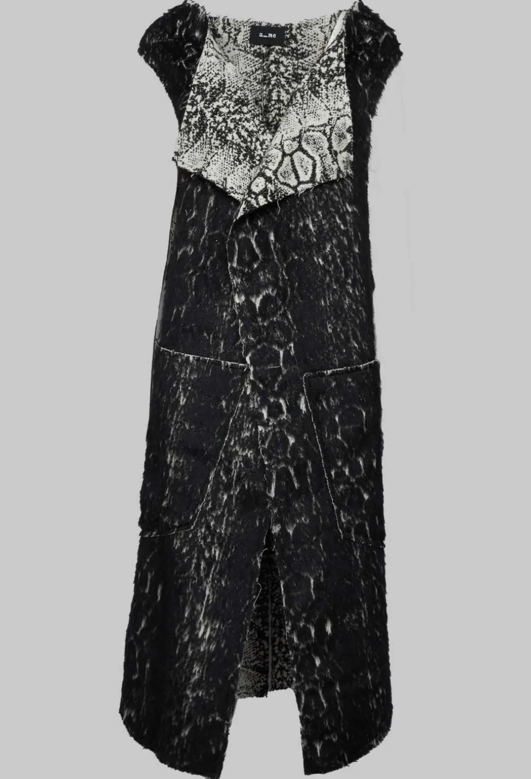 Long Gillet in Black Print