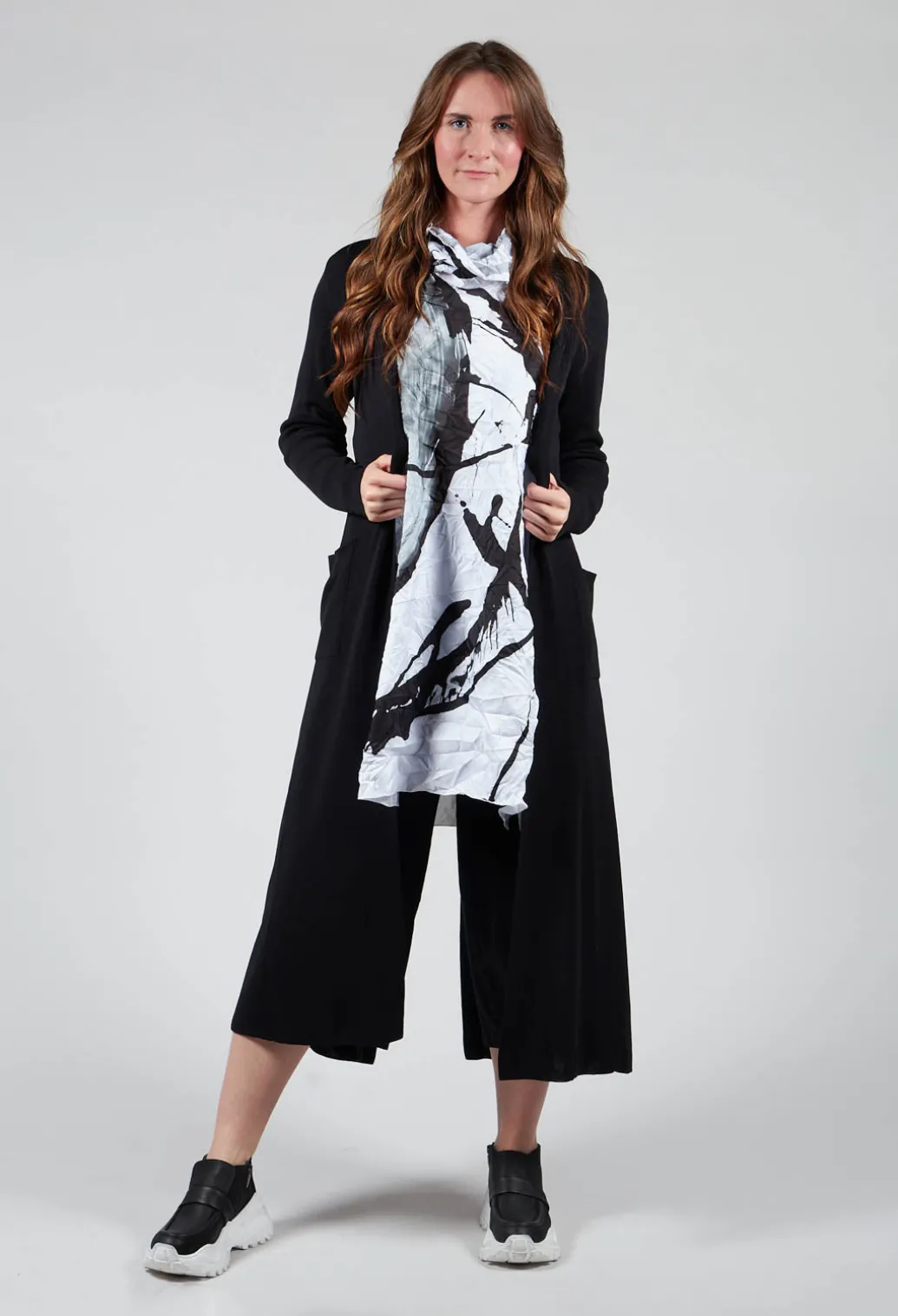 Long Knit Cardigan in Black